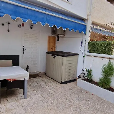 Сasa de vacaciones Crys&geo House Torrevieja